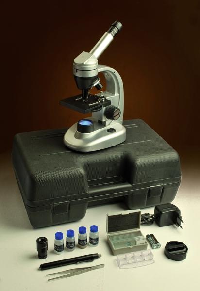 (RU) Микроскоп Levenhuk 50L NG (в комплекте набор для опытов) 1280х