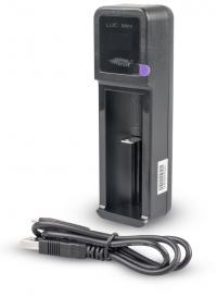 Efest LUC Mini зарядное устройство на один акк. micro USB